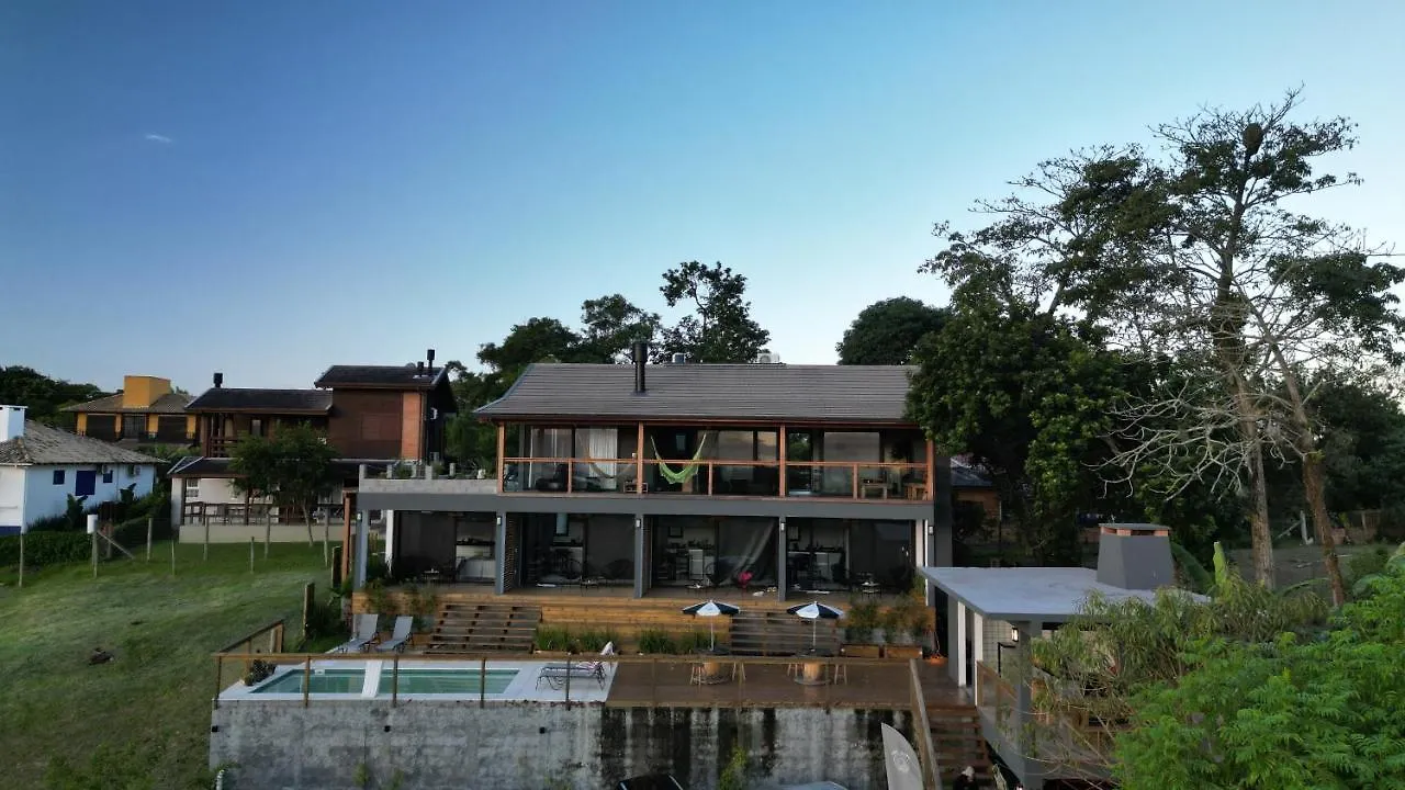 Vento Terral Surf Studios Imbituba  Pansiyon Imbituba (Santa Catarina)